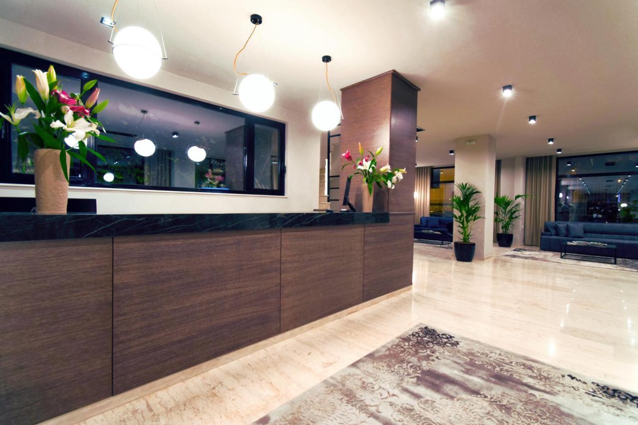 Athens Iris Hotel エクステリア 写真